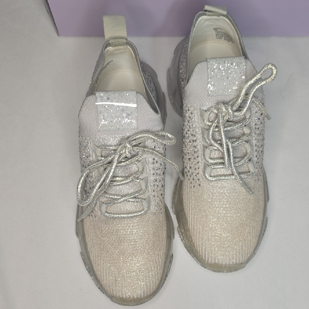 Maddem Girl  Glitter Sneakers Youth Size 5   Woman's Size 7 NEW